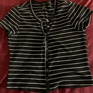 Forever 21 Black and White Striped Crop Tee